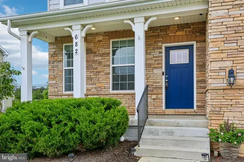 Exterior - 682 Stonegate Rd, Westminster, MD 21157 photo 6 of 7