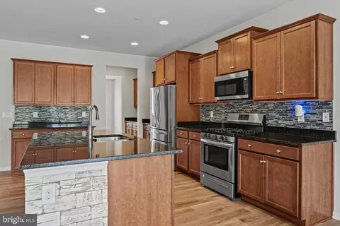 Kitchen - 682 Stonegate Rd, Westminster, MD 21157 photo 1 of 5