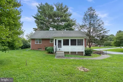 Exterior - 724 William Ave, Westminster, MD 21157 photo 6 of 8