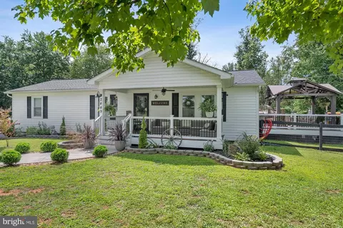 2449 Stone Rd, Westminster, MD 21158 photo 3