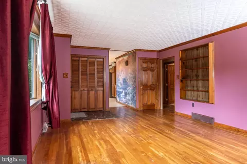 Living - 2235 E Deep Run Rd, Manchester, MD 21102 photo 1 of 3