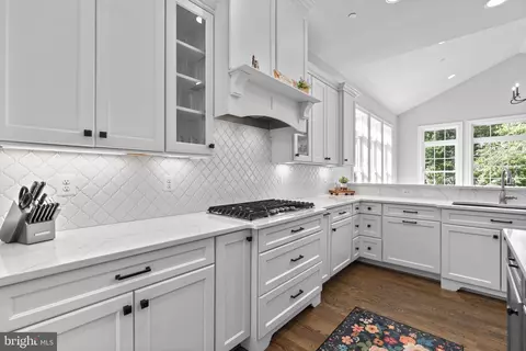 Kitchen - 4020 Baker Path Dr, Westminster, MD 21157 photo 6 of 6