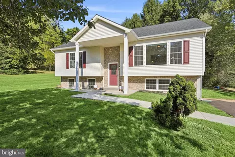 3406 View Ridge Cir, Manchester, MD 21102