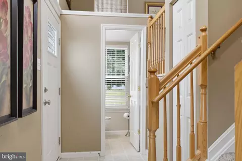 Entry Way - 1776 Upper Forde Ln, Hampstead, MD 21074 photo 2 of 14