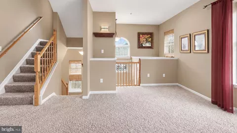 Living - 1776 Upper Forde Ln, Hampstead, MD 21074 photo 2 of 12