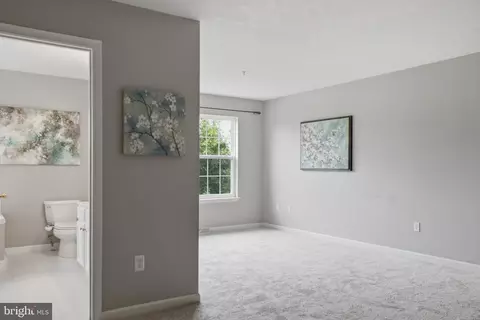 Entry Way - 1776 Upper Forde Ln, Hampstead, MD 21074 photo 10 of 14