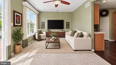 Living - 1776 Upper Forde Ln, Hampstead, MD 21074 photo 5 of 12