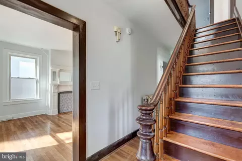 Entry Way - 4 S Whyte St, Union Bridge, MD 21791 photo 2 of 15