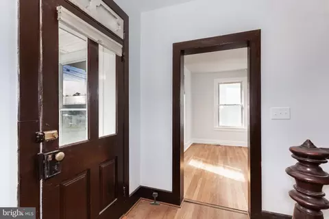 Entry Way - 4 S Whyte St, Union Bridge, MD 21791 photo 1 of 15