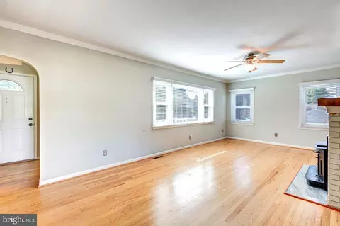 Living - 428 Maple Ave, Westminster, MD 21157 photo 1 of 5