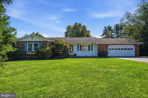 609 Fannie Dorsey Rd, Sykesville, MD 21784