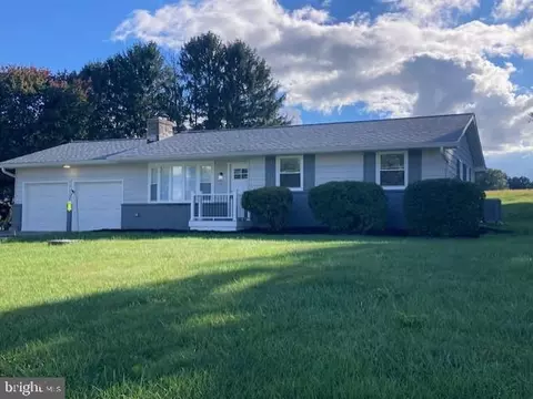 5 Dorothy Ave, Westminster, MD 21157
