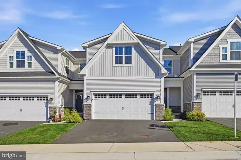 4009 Rudy Dr, Sykesville, MD 21784