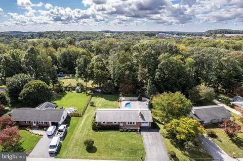 View/Area - 313 Wayne Ave, Westminster, MD 21157 photo 3 of 6