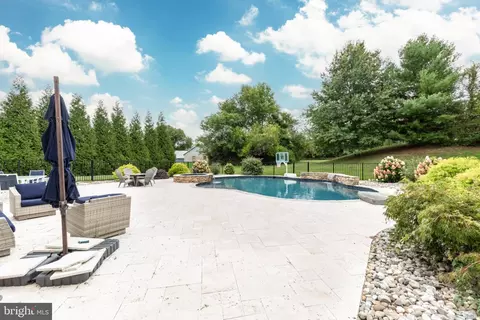 Exterior - 672 Spring Meadow Dr, Westminster, MD 21158 photo 2 of 7