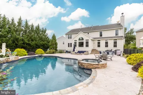 Exterior - 672 Spring Meadow Dr, Westminster, MD 21158 photo 4 of 7