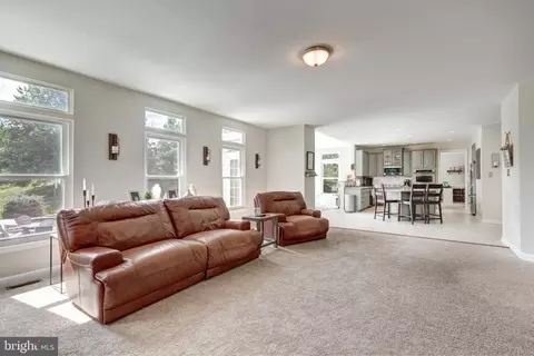 Living - 672 Spring Meadow Dr, Westminster, MD 21158 photo 5 of 6