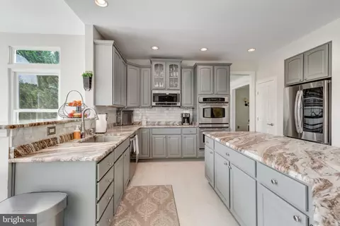 Kitchen - 672 Spring Meadow Dr, Westminster, MD 21158 photo 7 of 7