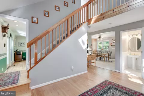 Entry Way - 1827 Benedict Rd, Westminster, MD 21157 photo 3 of 5