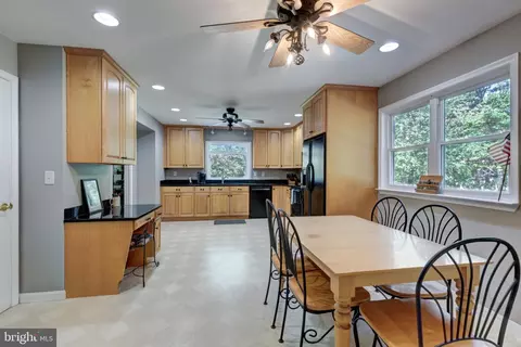 Kitchen - 1827 Benedict Rd, Westminster, MD 21157 photo 4 of 4