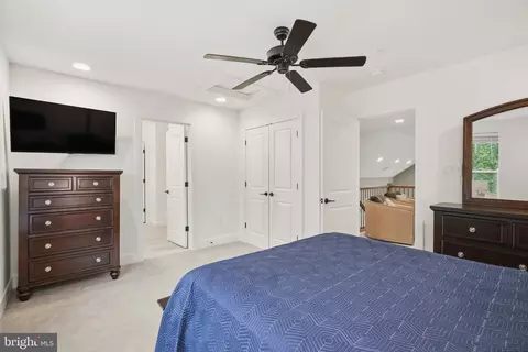 Bedroom - 3406 Buffalo Rd, New Windsor, MD 21776 photo 6 of 8