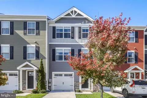 307 Crimson Ave, Taneytown, MD 21787