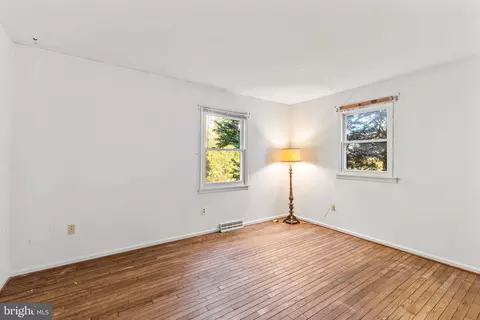 Bedroom - 3106 Cardinal Dr, Westminster, MD 21157 photo 2 of 2