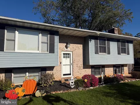 2130 Stillwater Ct, Sykesville, MD 21784