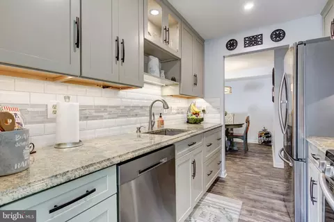 Kitchen - 3840 Normandy Dr #2B, Hampstead, MD 21074 photo 3 of 5