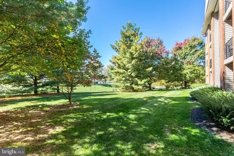 Exterior - 3840 Normandy Dr #2B, Hampstead, MD 21074 photo 5 of 6