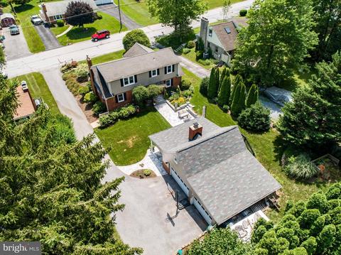712 David Ave, Westminster, MD 21157 photo 2