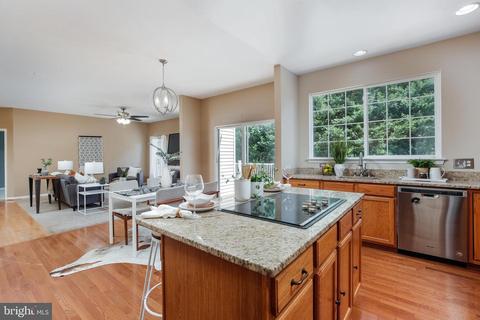 3810 Softwind Dr, Hampstead, MD 21074 photo 10