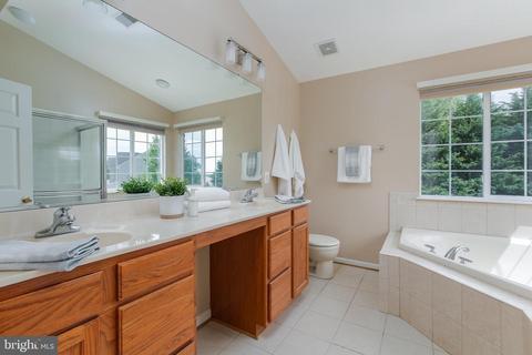 3810 Softwind Dr, Hampstead, MD 21074 photo 22