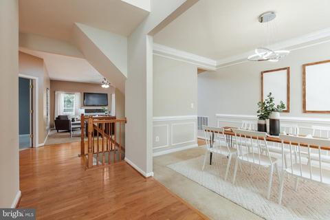 3810 Softwind Dr, Hampstead, MD 21074 photo 3