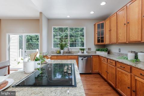 3810 Softwind Dr, Hampstead, MD 21074 photo 8