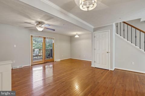 4626 Marksman Ct, Hampstead, MD 21074 photo 9