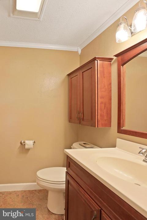 1502 Brown Rd, Westminster, MD 21158 photo 23