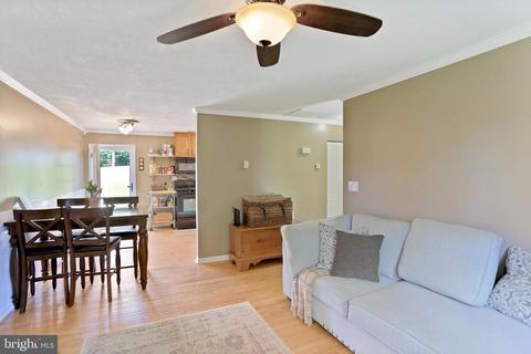 1502 Brown Rd, Westminster, MD 21158 photo 9