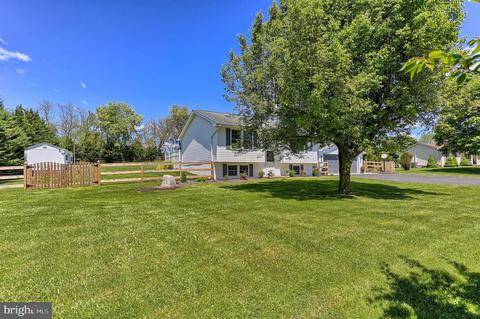 1502 Brown Rd, Westminster, MD 21158 photo 3