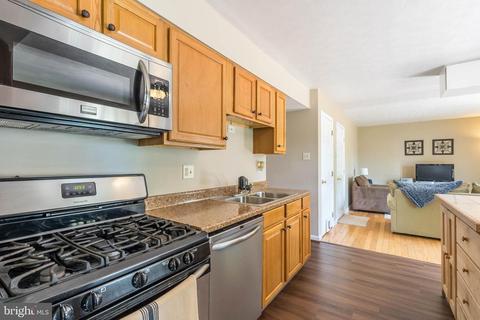 1882 Upper Forde Ln, Hampstead, MD 21074 photo 11