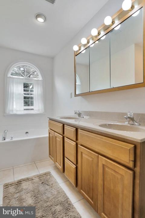 4103 Sequoia Dr, Westminster, MD 21157 photo 27