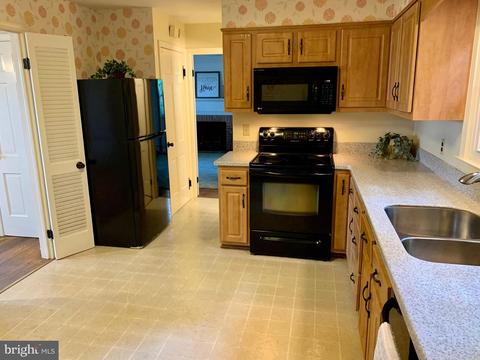 21 Smith Ave, Westminster, MD 21157 photo 14