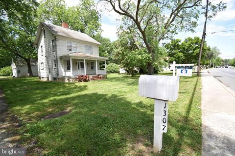 1307 Race St, Cambridge, MD 21613 photo 1
