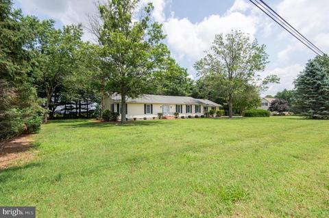 303 Oak St, Hurlock, MD 21643 photo 4