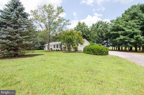 303 Oak St, Hurlock, MD 21643 photo 2