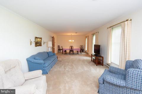 303 Oak St, Hurlock, MD 21643 photo 7