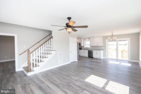 110 Barnes Ct, Hurlock, MD 21643 photo 9