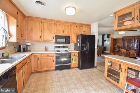 401 Collins Ave, Hurlock, MD 21643 photo 8