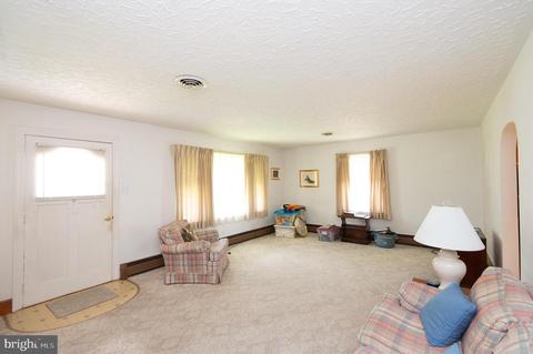 207 Appleby Ave, Cambridge, MD 21613 photo 2