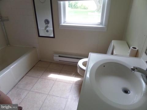 210 E Appleby Ave, Cambridge, MD 21613 photo 9